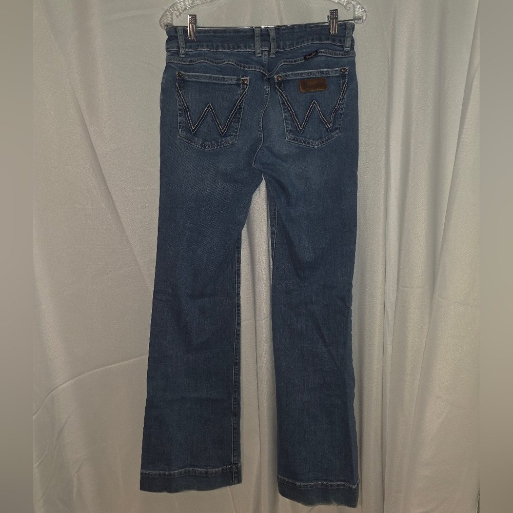 Wrangler Women's Blue Bootcut Jeans - Picture 2 of 5